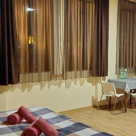 Guest House Gege Tbilisi Bagian luar foto