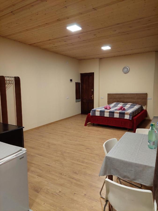 Guest House Gege Tbilisi Bagian luar foto