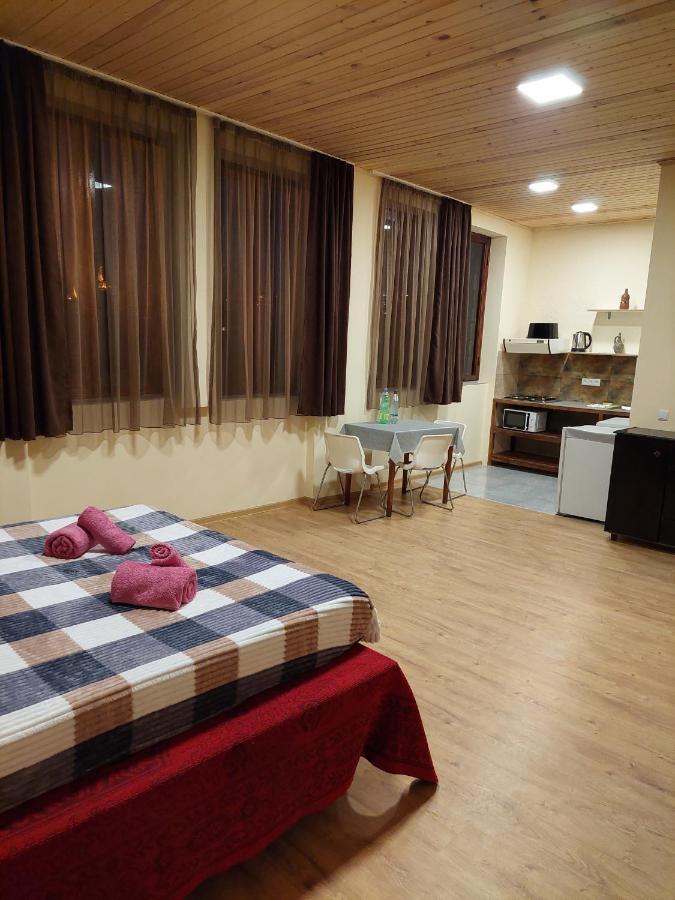 Guest House Gege Tbilisi Bagian luar foto